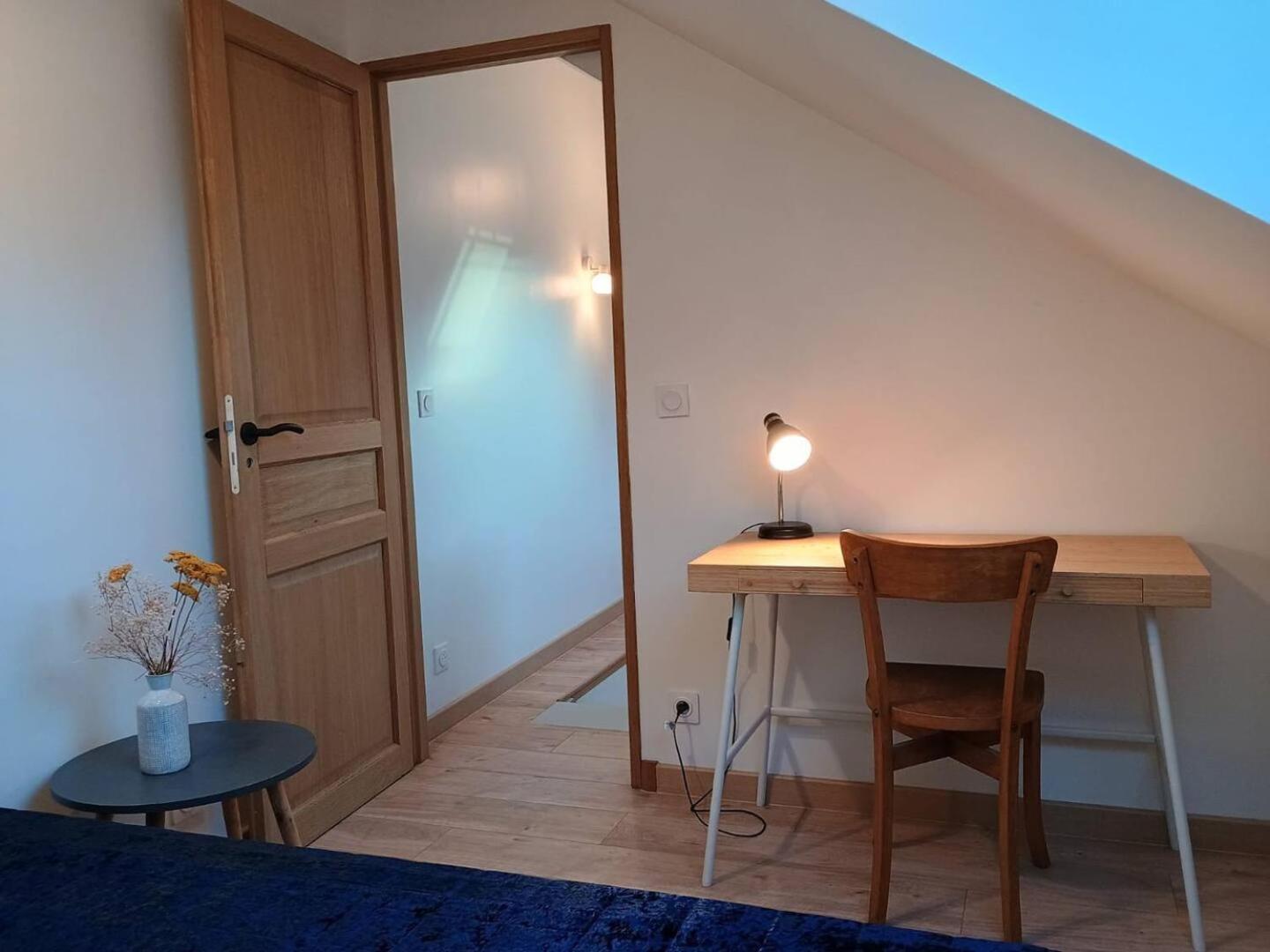 Domaine De Charme Au Coeur D'Orleans Classe 3 Etoiles - Bords De Loire - 21 Couchages Avec Parkings Prives ภายนอก รูปภาพ