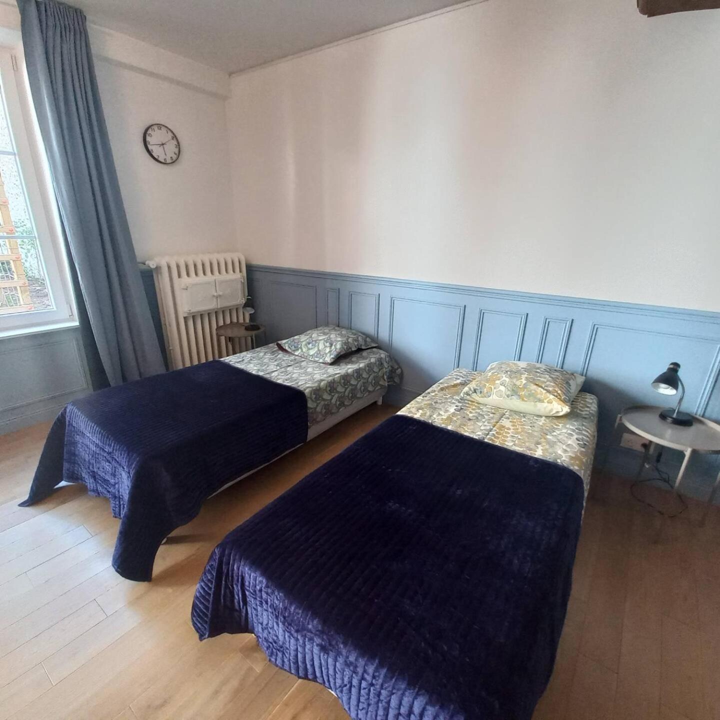 Domaine De Charme Au Coeur D'Orleans Classe 3 Etoiles - Bords De Loire - 21 Couchages Avec Parkings Prives ภายนอก รูปภาพ