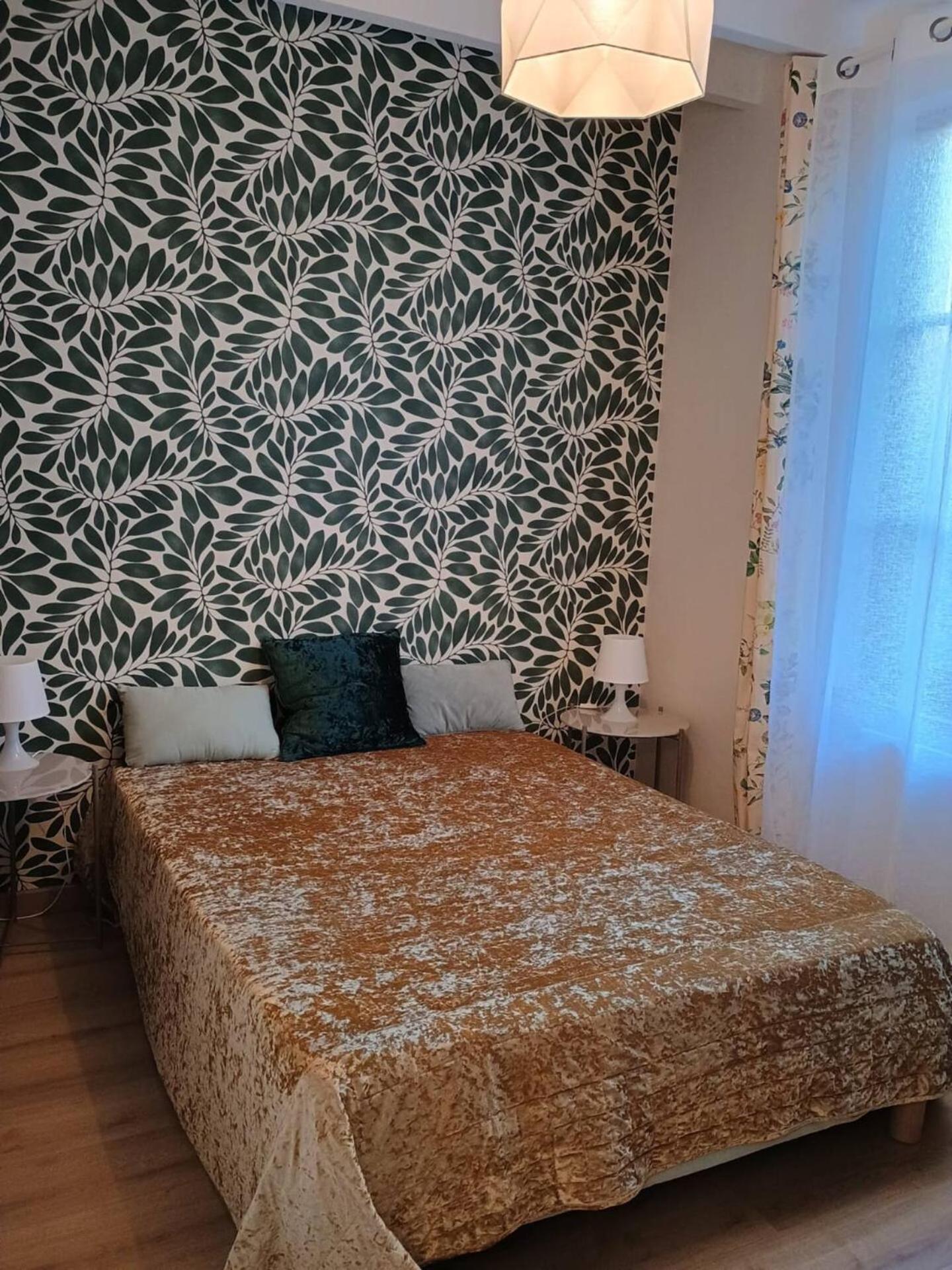 Domaine De Charme Au Coeur D'Orleans Classe 3 Etoiles - Bords De Loire - 21 Couchages Avec Parkings Prives ภายนอก รูปภาพ