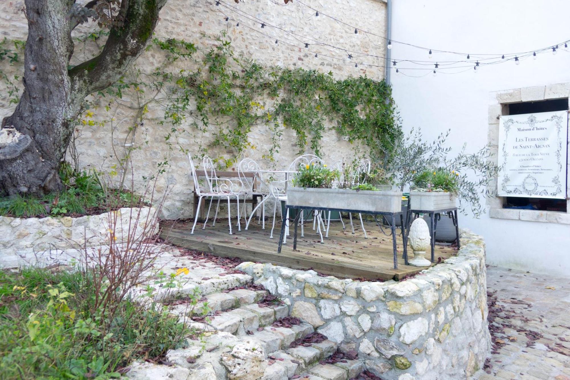 Domaine De Charme Au Coeur D'Orleans Classe 3 Etoiles - Bords De Loire - 21 Couchages Avec Parkings Prives ภายนอก รูปภาพ